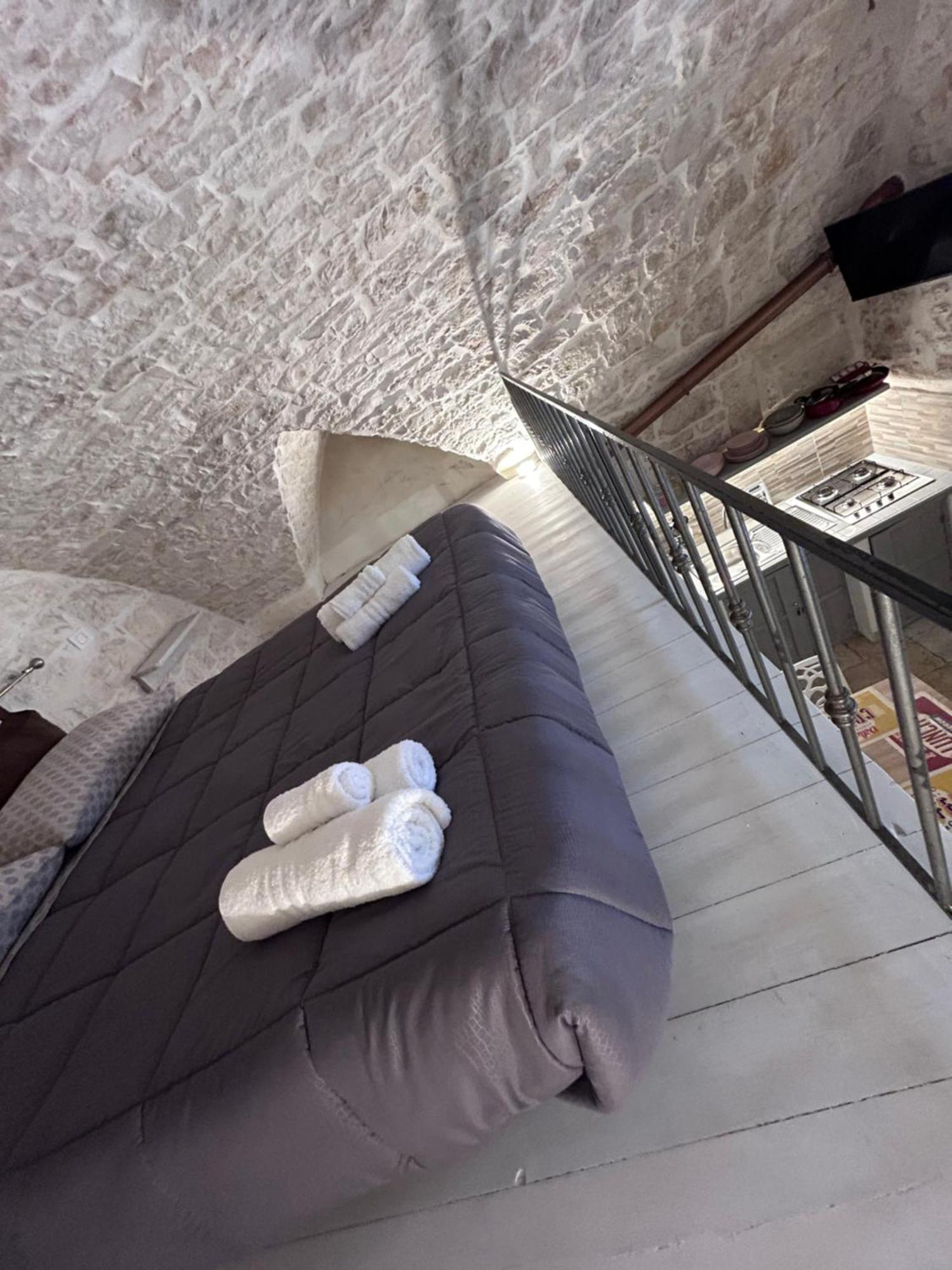 La 13 Guest House Ostuni Exterior photo