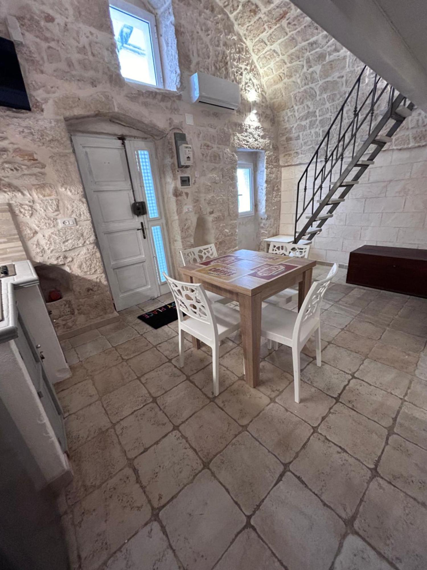 La 13 Guest House Ostuni Exterior photo