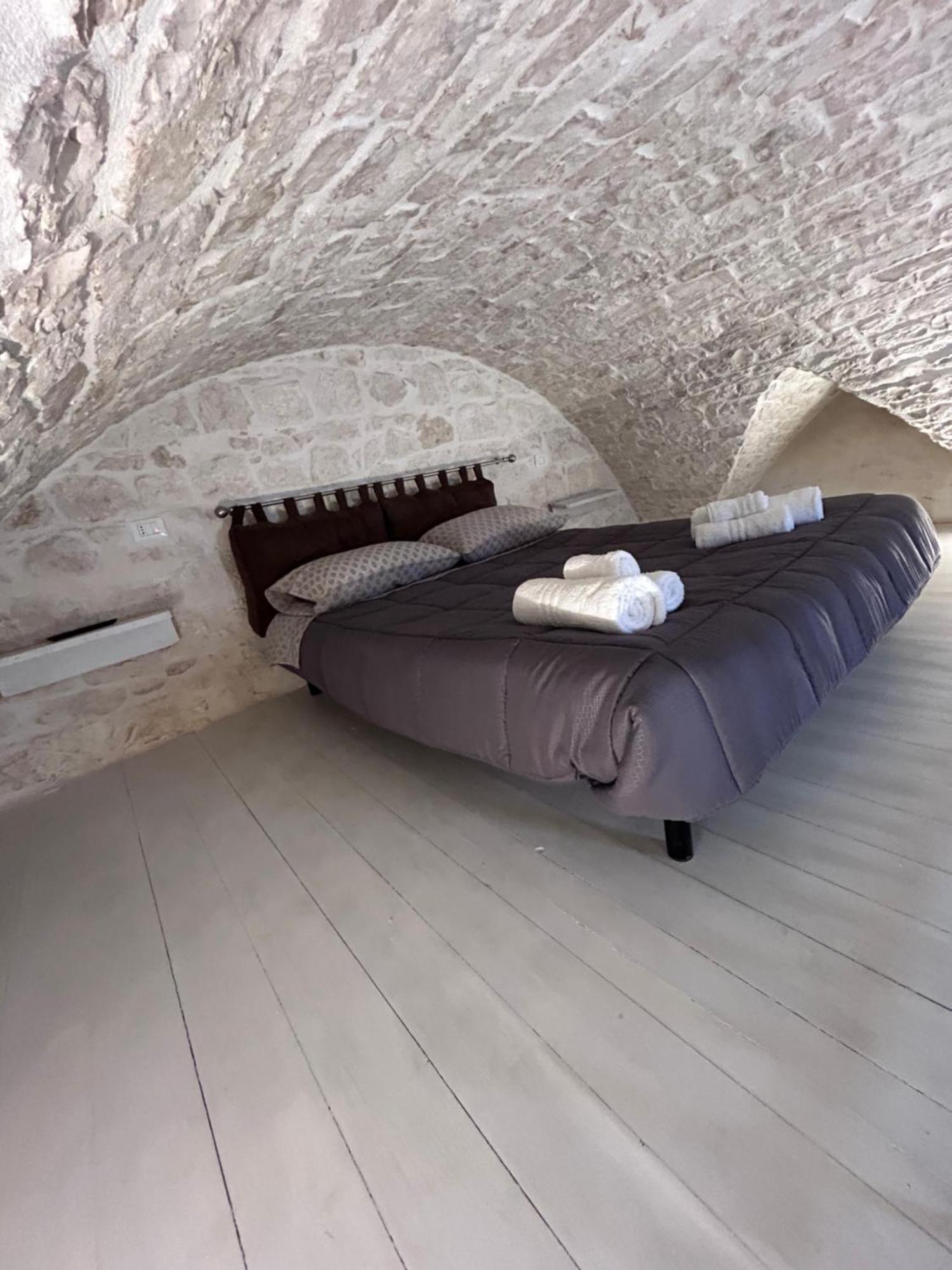 La 13 Guest House Ostuni Exterior photo