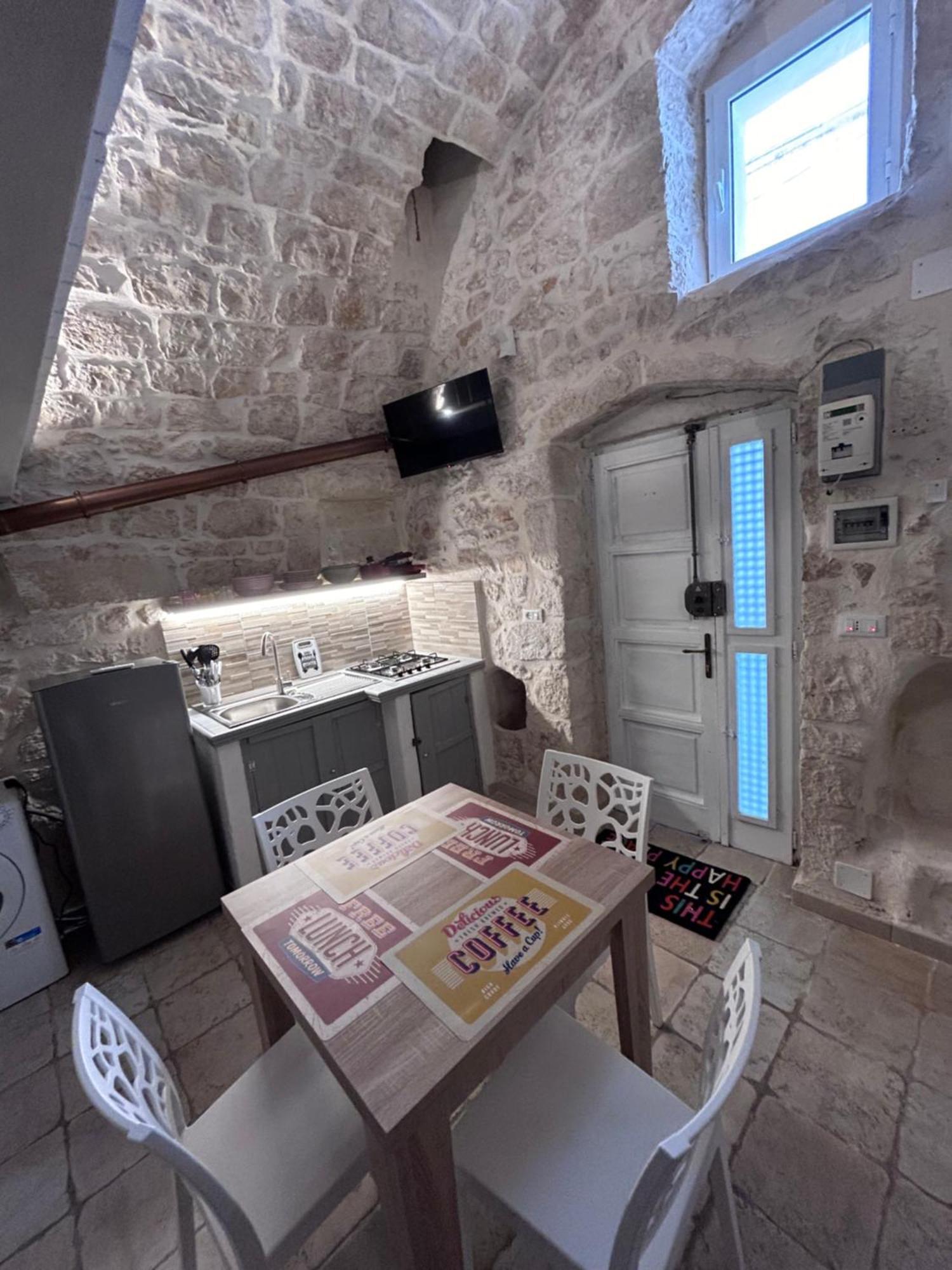 La 13 Guest House Ostuni Exterior photo